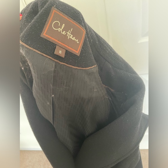 Women’s Cole Haan Peacoat - Picture 4 of 4